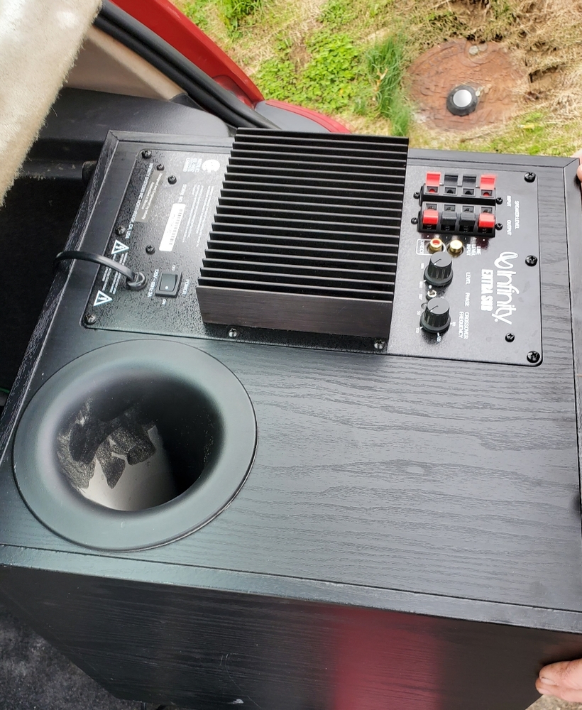 Infinity surround sound - Picture 3 of 3